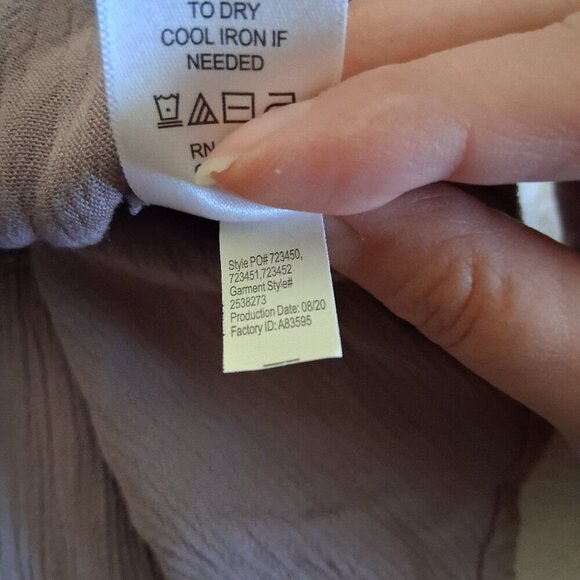 Maurices Women's Size XXL Mauve V Neck Ruched Front Ruffle Short Sleeve Blouse - Picture 7 of 11